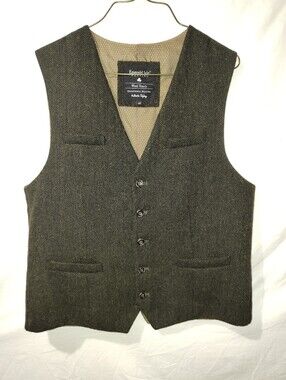 Emerald Isle Weaving Men's Wool-Touch Blazer Vest in Olive